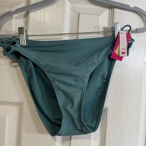 $5 SALE Women’s Xhilaration bikini bottoms. Open on the sides.  XLg. NWT